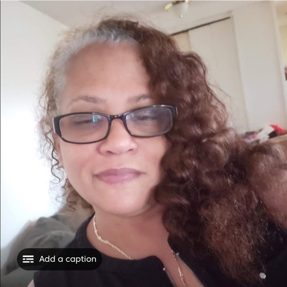 Meet your Posher, Milly - Picture 1 of 2